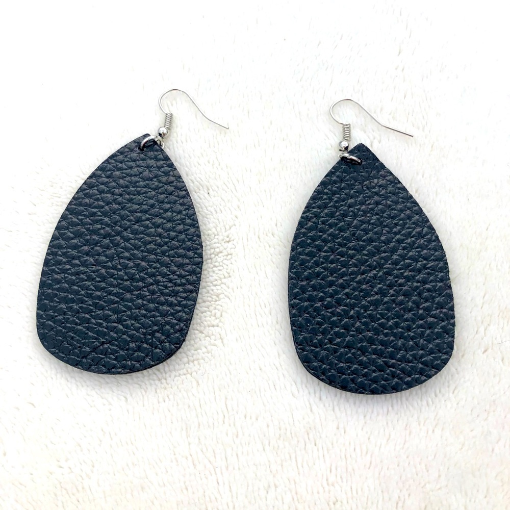 Handmade Black faux leather earrings teardrop Lightweght